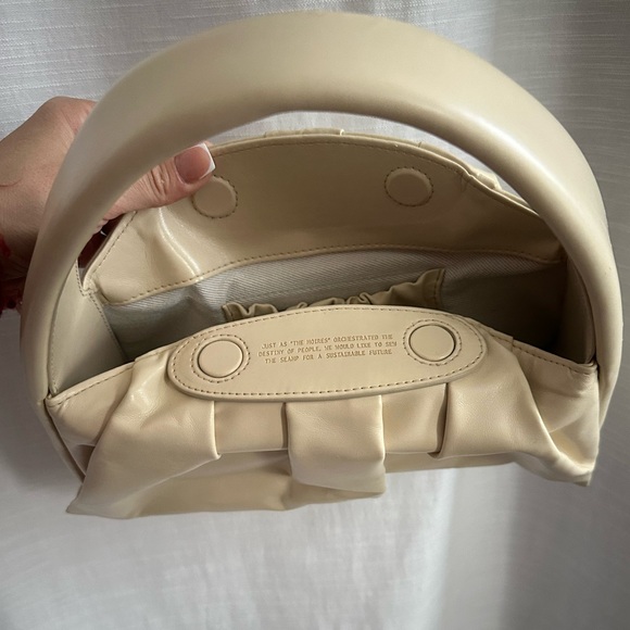 Like new. In great condition - Picture 3 of 5